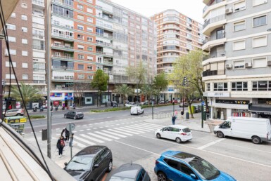 OFICINA EN VENTA JUNTO AVDA. PRIMERO DE RIVERA Y HOSPITAL DE LA VEGA - MURCIA
