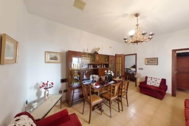 SE VENDE EXCELENTE VIVIENDA DE PLANTA BAJA EN LA PALMA, CARTAGENA