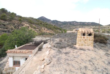 CASA CUEVA EN FUENTE BLANCA, FORTUNA