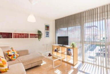 ¡Un Piso Luminoso y Con Encanto: Perfecto para Tu Primera Vivienda!
