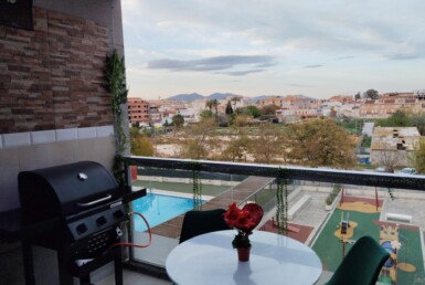 PISO EN RESIDENCIAL CON PISCINA EN LOS DOLORES