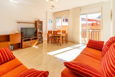 Amplio Piso de 4 habitaciones