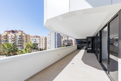 ¡Exclusivo Piso en Venta en Edificio Infinity, Ronda Levante, Murcia!