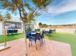 Cafeteria con gran terraza en Corvera Country Club